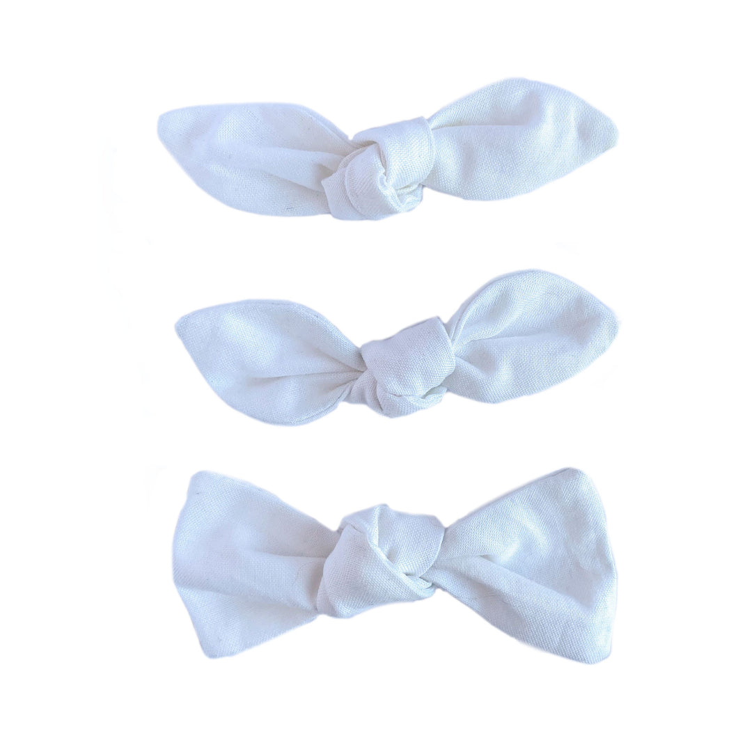 White | Knot Bow